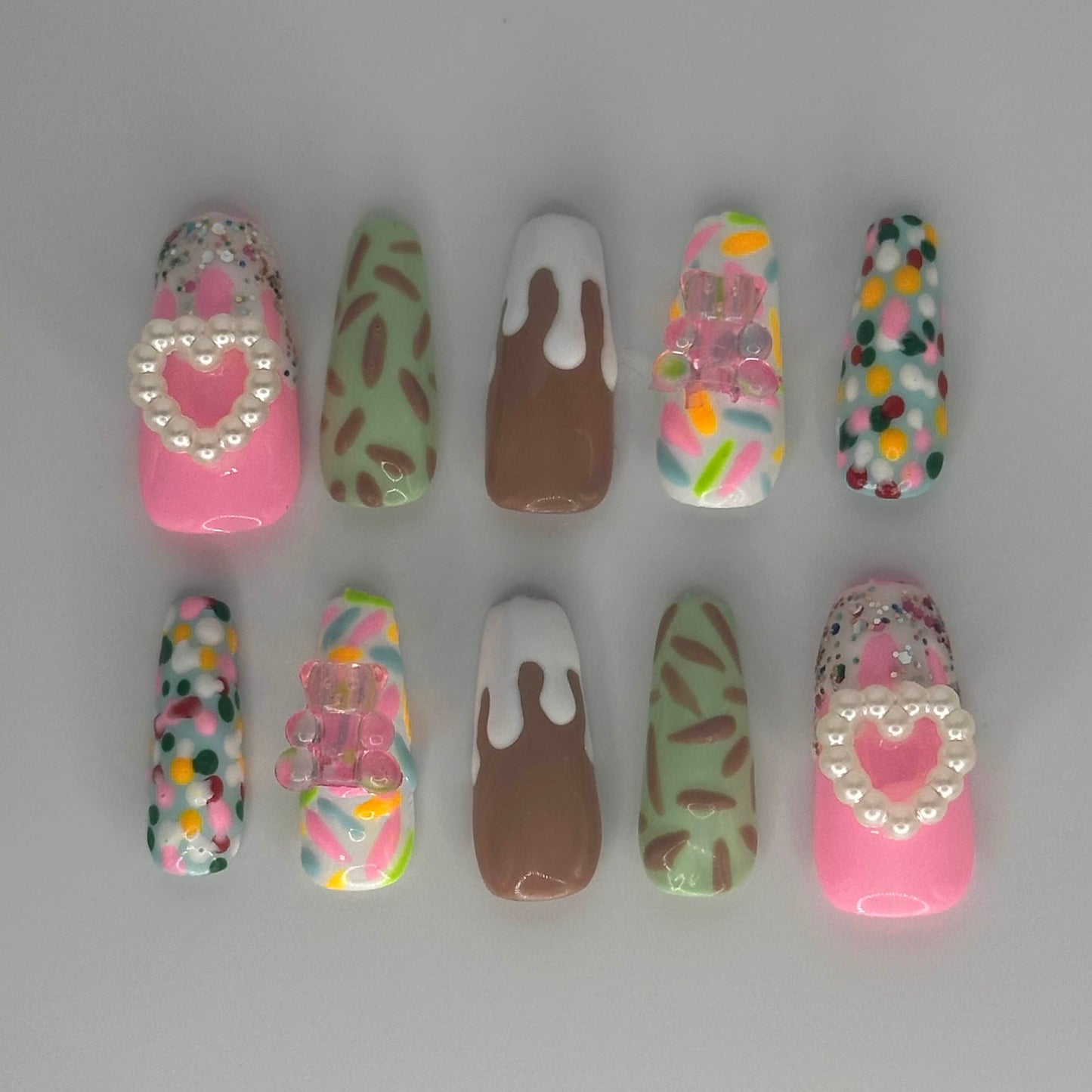 Sundae Sprinkles (Press-on Nails)
