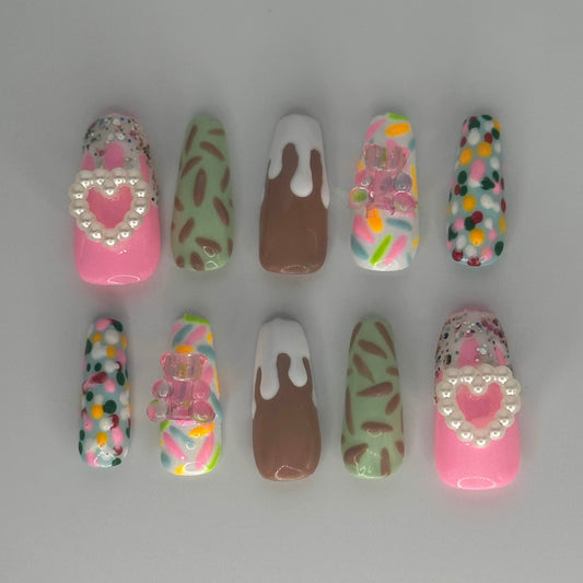 Sundae Sprinkles (Press-on Nails)